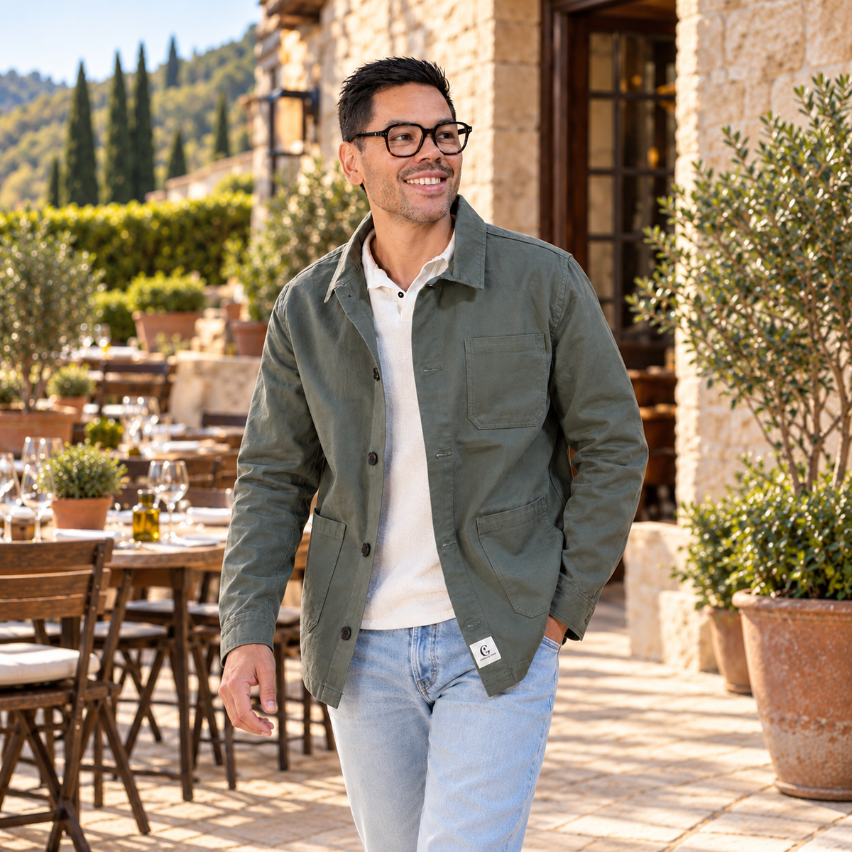Veste worker kaki délavée Gueuleton en coton biologique 340 g/m² lifestyle